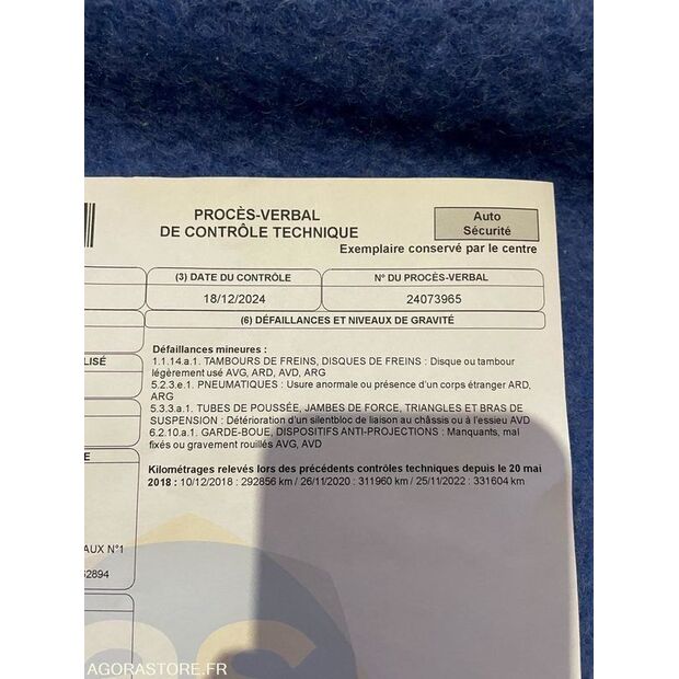 2003 Volkswagen Golf-45354365