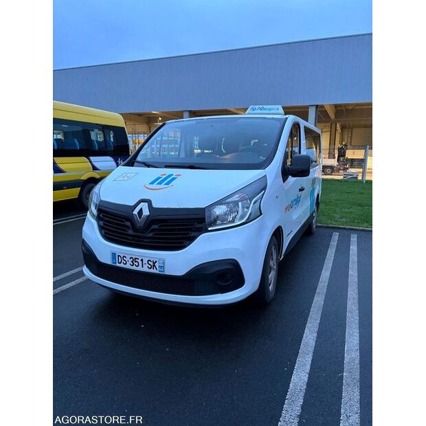 2015 Renault Trafic-45354402