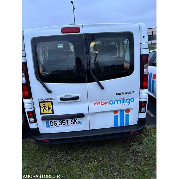 2015 Renault Trafic-45354404