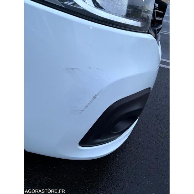 2015 Renault Trafic-45354414