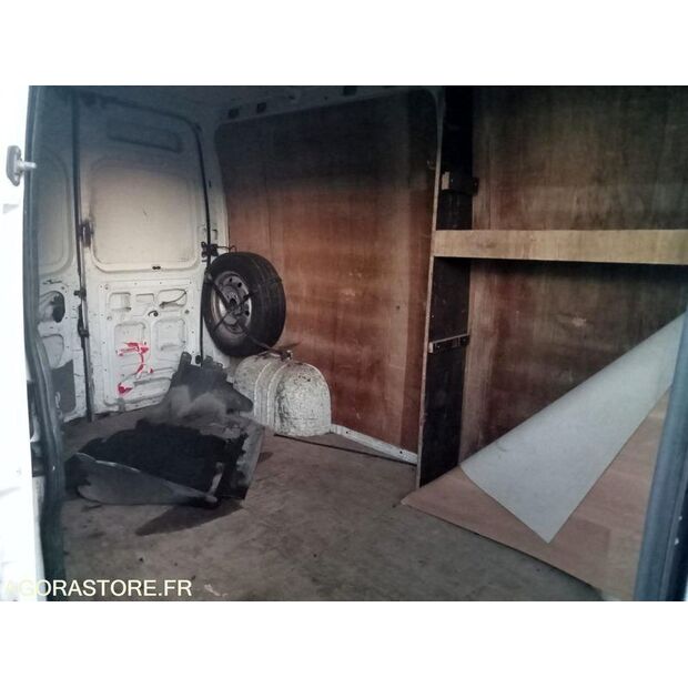 2005 Renault Master-45354435