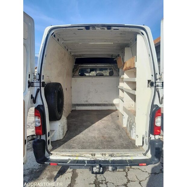 2005 رينو Master-45354463