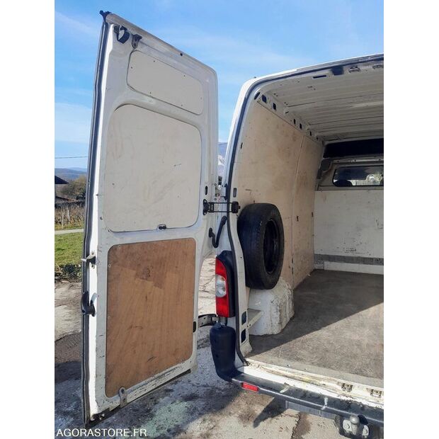 2005 رينو Master-45354465