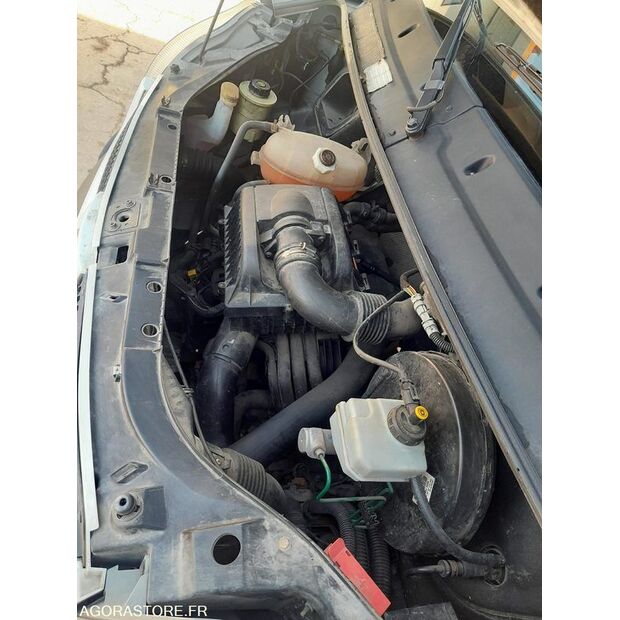 2005 رينو Master-45354468