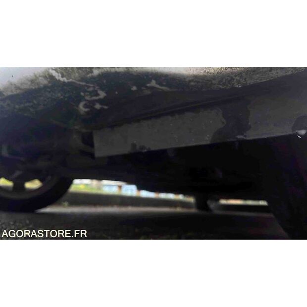 2013 Peugeot ION-45354527