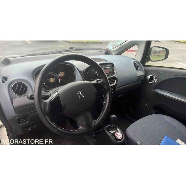 2013 Peugeot ION-45354529
