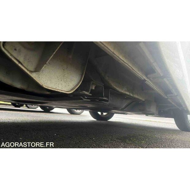 2013 Peugeot ION-45354541