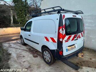 2008-renault-kangoo-1414129-45354570