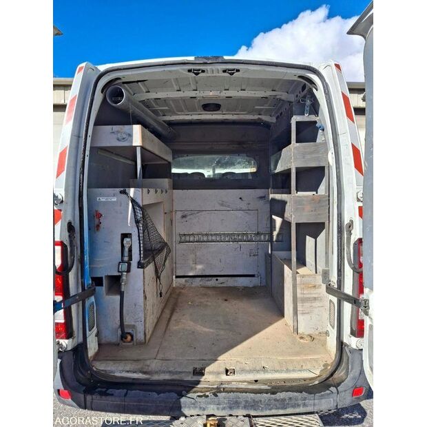 2015 رينو Master-45354691