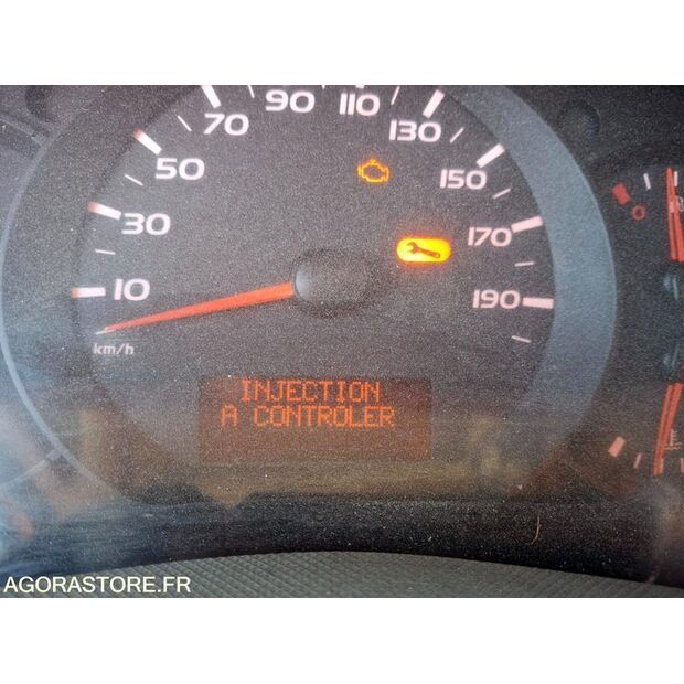 2015 رينو Master-45354700