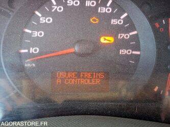 2015-renault-master-1413431-45354701