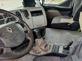 2009-renault-premium-1412646-45354741