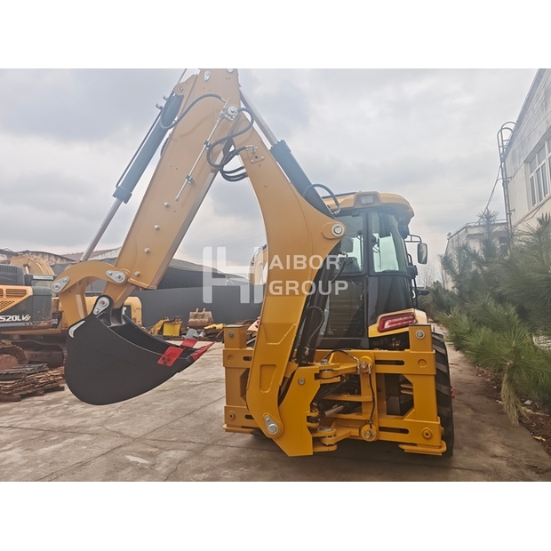 2025 Caterpillar 420F-45354781