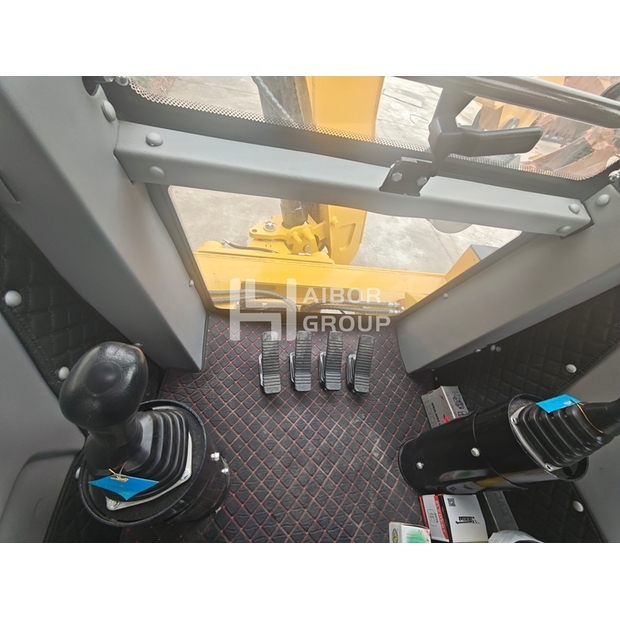 2025 Caterpillar 420F-45354793