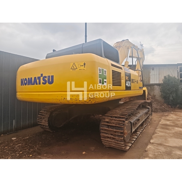 2021 Komatsu PC400-8R-45354796