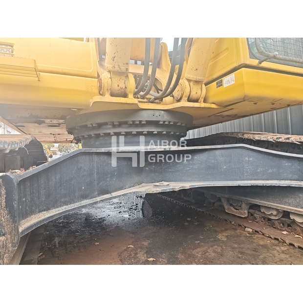 2021 Komatsu PC400-8R-45354806