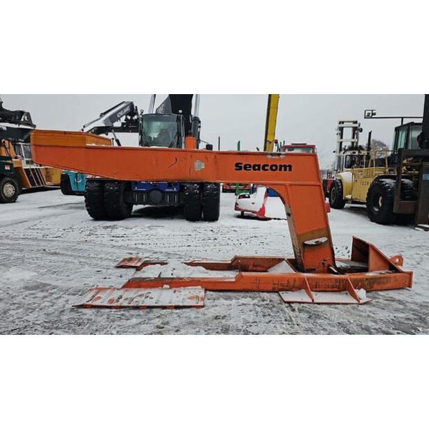 2010 Seacom SH30-45355034