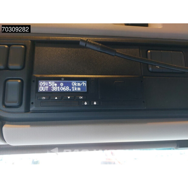 2021 داف XF 480-45355493