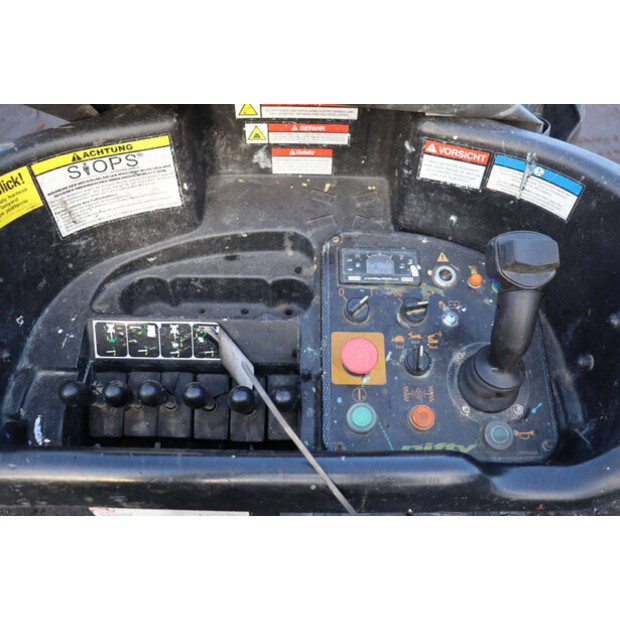 2015 نيفتي HR21 HYBRID-45355573