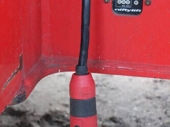 2015-nifty-hr21-hybrid-45355579