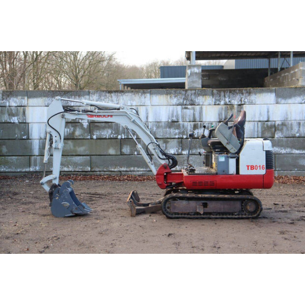 2005 تاكوتشي TB016-45355593