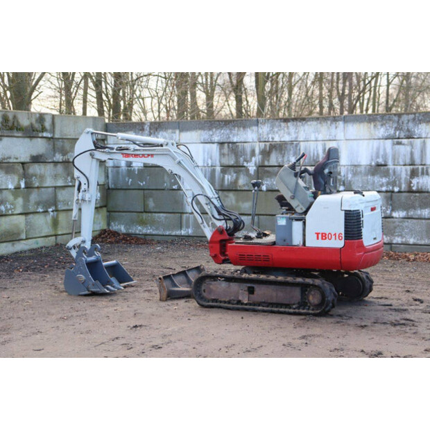 2005 تاكوتشي TB016-45355594