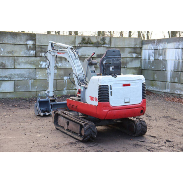 2005 تاكوتشي TB016-45355595