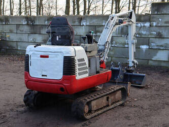 2005-takeuchi-tb016-1414167-45355597