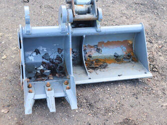 2005-takeuchi-tb016-1414167-45355604