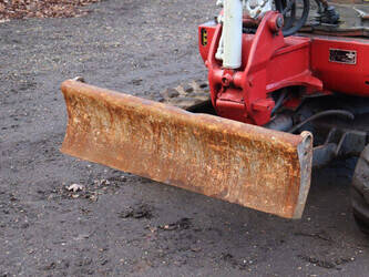 2005-takeuchi-tb016-1414167-45355627