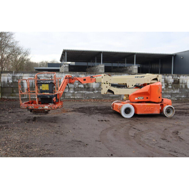 JLG M400AJPN-45355751