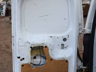 ford-transit-courier-1414173-45355846