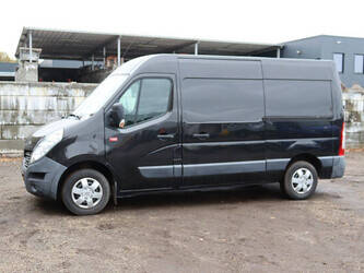 Image for COMMERCIAL VEHICLES 2017 Renault Master