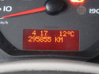 2017-renault-master-1414174-45355889