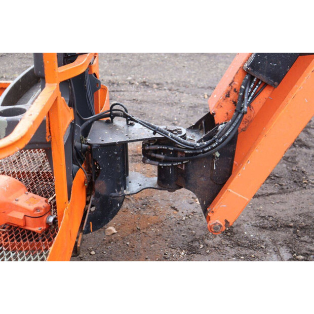 2013 جيه ال جي 660SJ-45355967