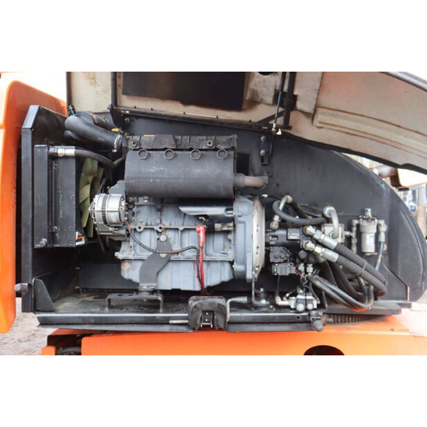 2013 جيه ال جي 660SJ-45355975