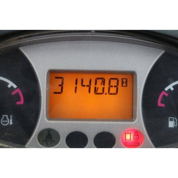 2016 بوبكات E19-45356014