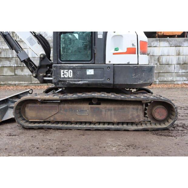 2014 بوبكات E50-45356045