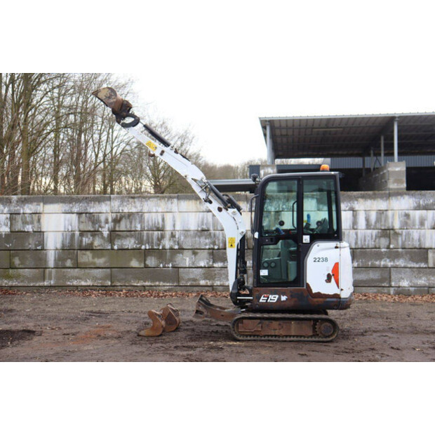 2015 BOBCAT E19-45356145