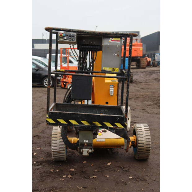 2012 NIFTY HR12-45356282