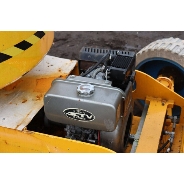 2012 NIFTY HR12-45356290