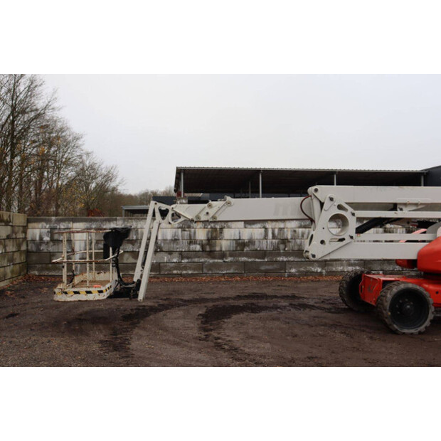 2016 NIFTY HR28-45356332