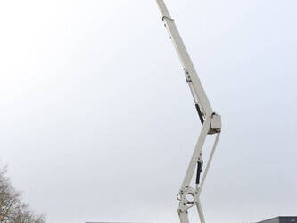 2016-nifty-hr28-1414187-45356357