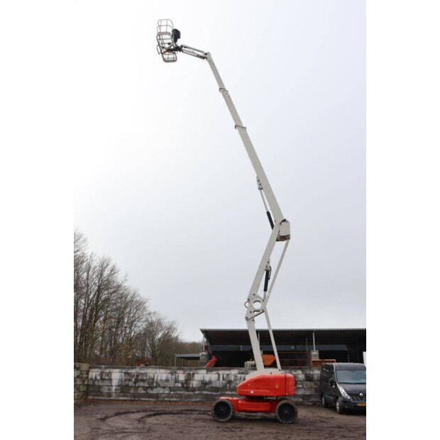 2016 NIFTY HR28-45356359