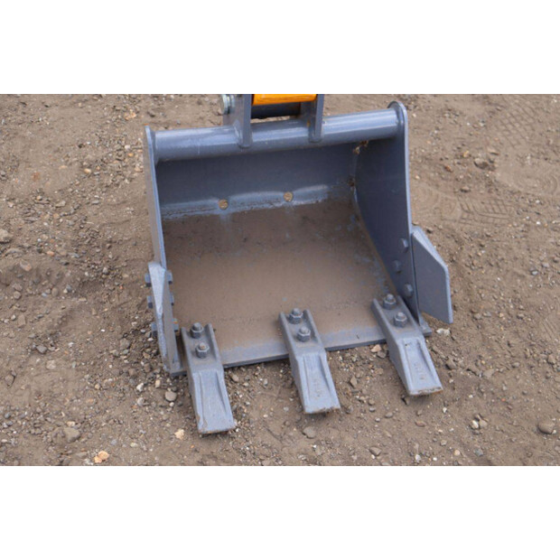 2023 هايتك XV10B-45356540