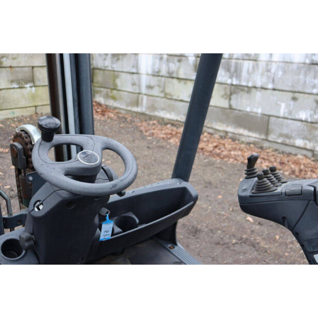 2018 ليندي H25T-02-45356635