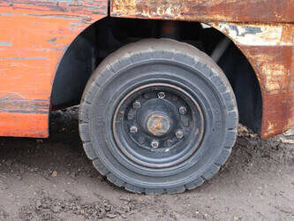 2016-toyota-02-8fgjf35-1414195-45356662