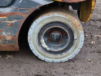 2009-om-carrelli-xe25-1414204-45356933