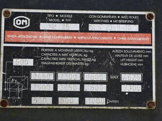 2009-om-carrelli-xe25-1414204-45356942