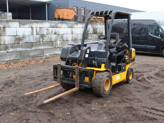 2004-jcb-others-1414205-45356957